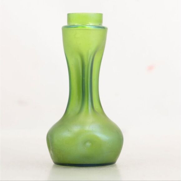 Antique Loetz Austrian Green Art  Glass Unique Deco 20s Vase 6.6 Inch - Picture 5 of 12